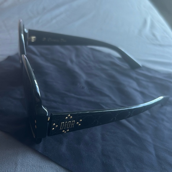 Christian Dior Shades - Picture 1 of 3